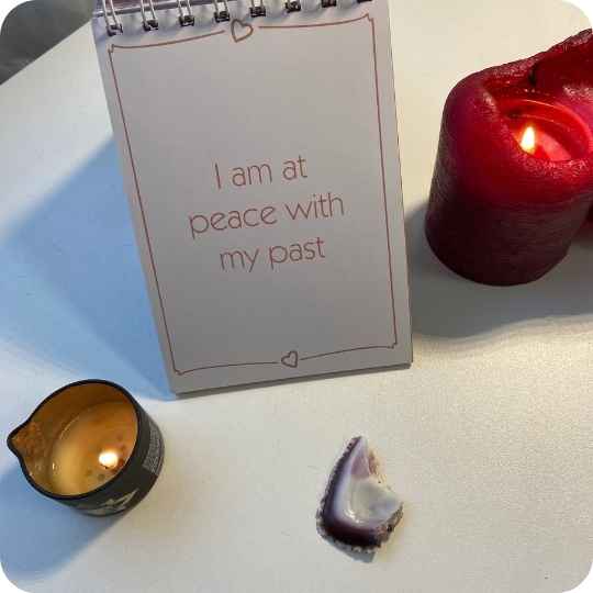 I am at peace with my past - Inspiration auf meinem Schreibtisch